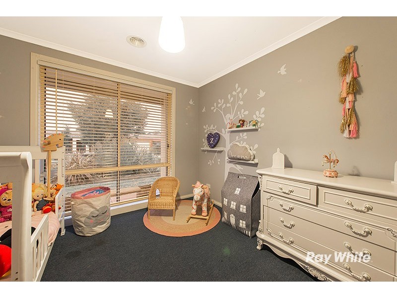 49 Briarcrest Drive, Cranbourne East VIC 3977