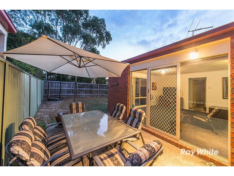 49 Briarcrest Drive, Cranbourne East VIC 3977