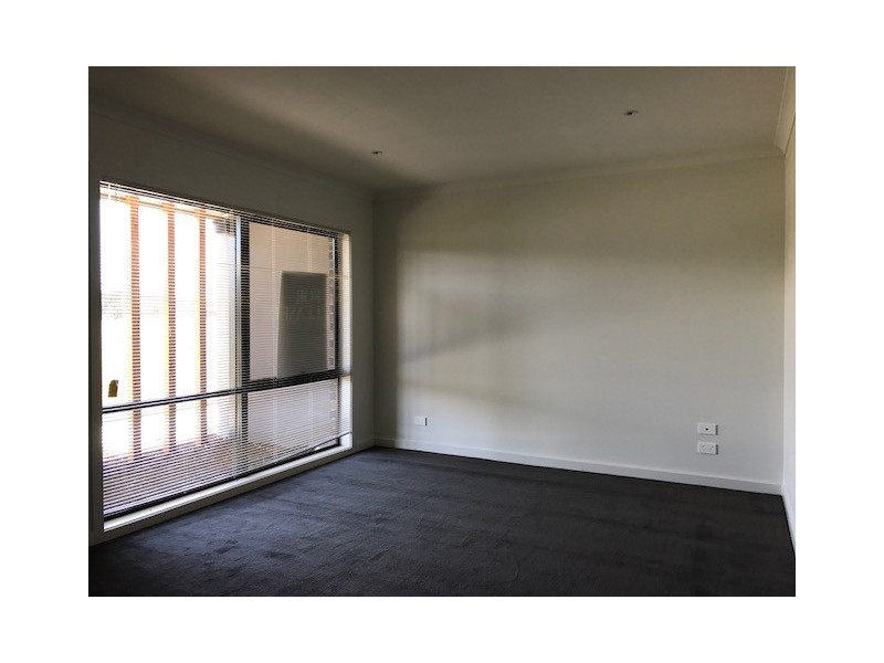 39 Llano Circuit, Berwick VIC 3806