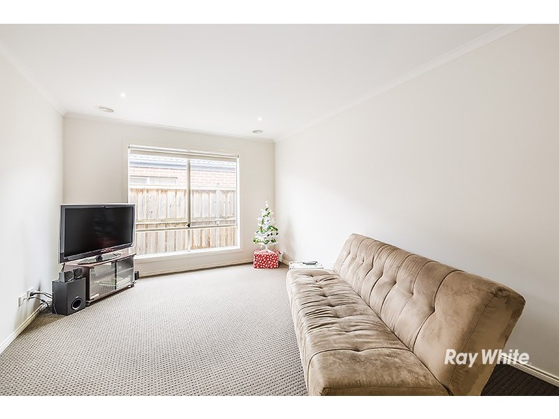 17 Stocks Drive, Cranbourne West VIC 3977