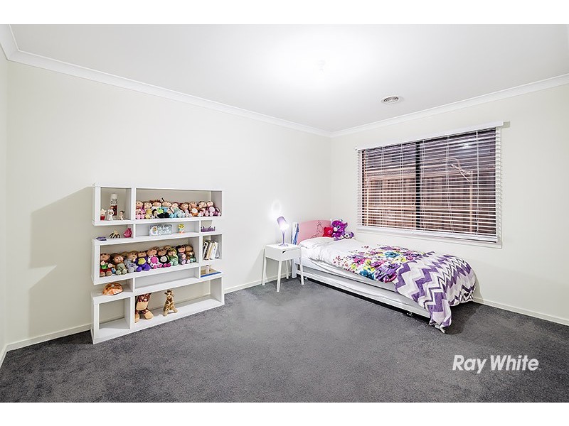 2 King Fern Close, Lyndhurst VIC 3975