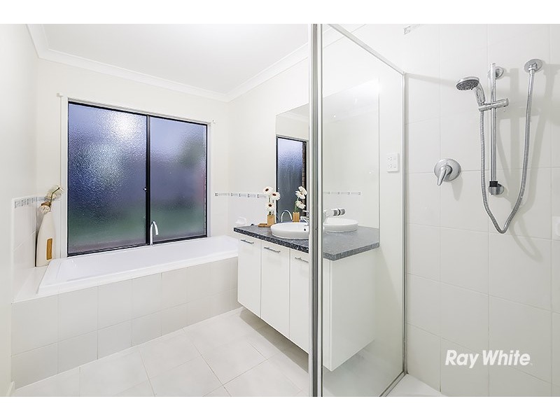 2 King Fern Close, Lyndhurst VIC 3975