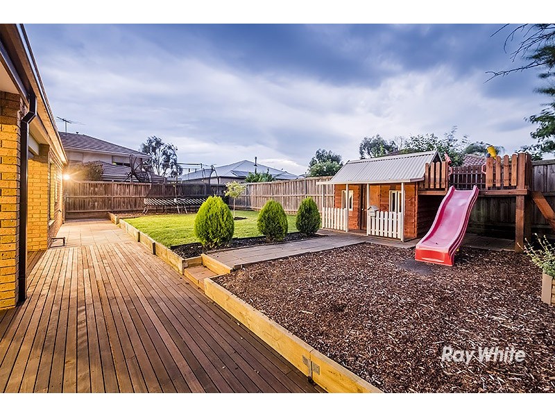 2 King Fern Close, Lyndhurst VIC 3975