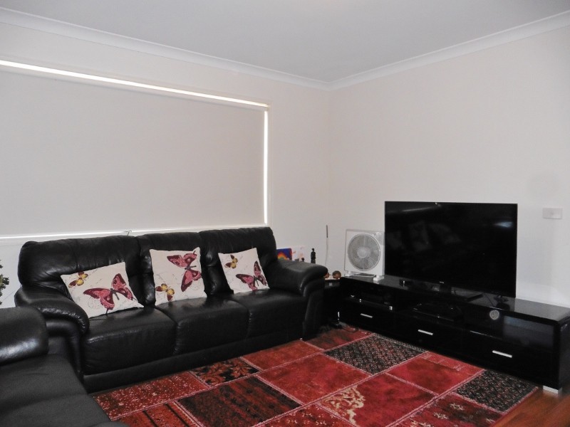 7 Dickens Street, Cranbourne West VIC 3977