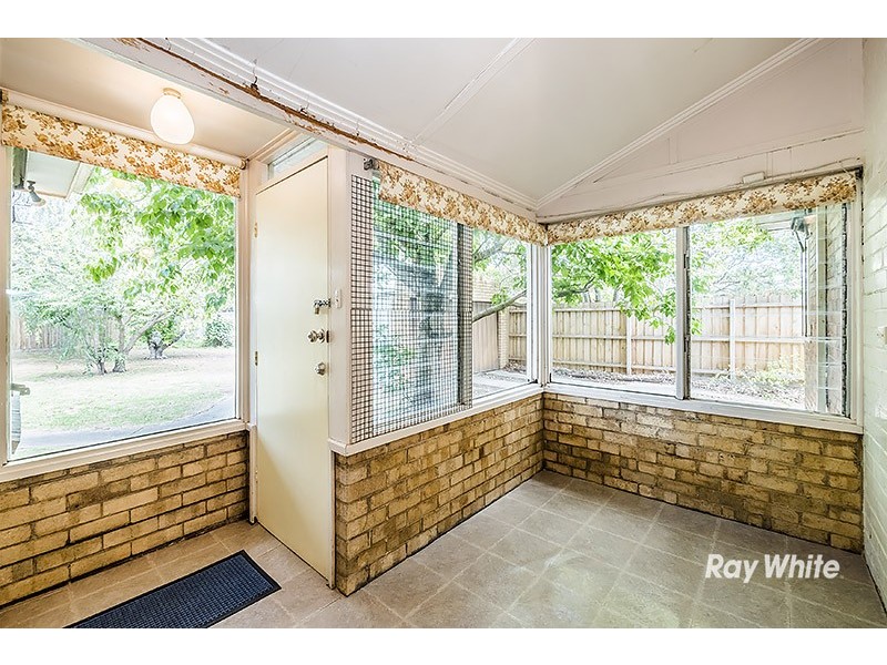 19 Katoomba Street, Hampton East VIC 3188