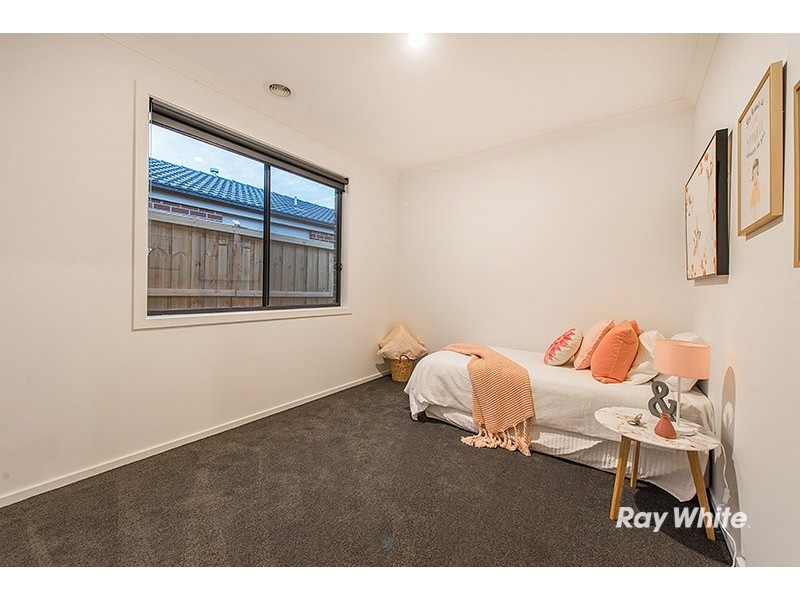 1 Crop Lane, Clyde VIC 3978