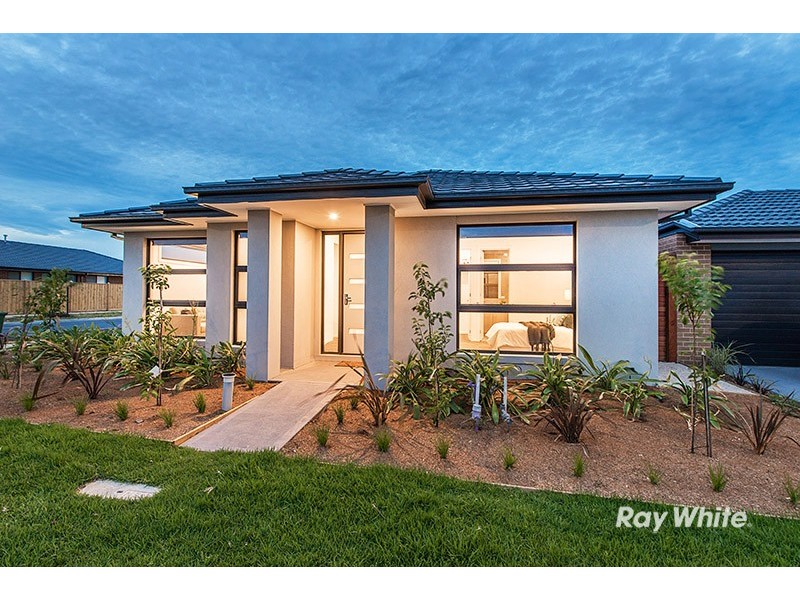 1 Crop Lane, Clyde VIC 3978