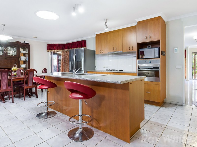 42 Tangerine Drive, Narre Warren South VIC 3805