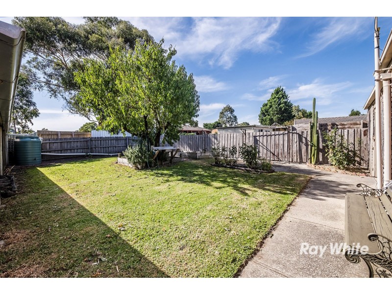 41 Courtenay Avenue, Cranbourne North VIC 3977