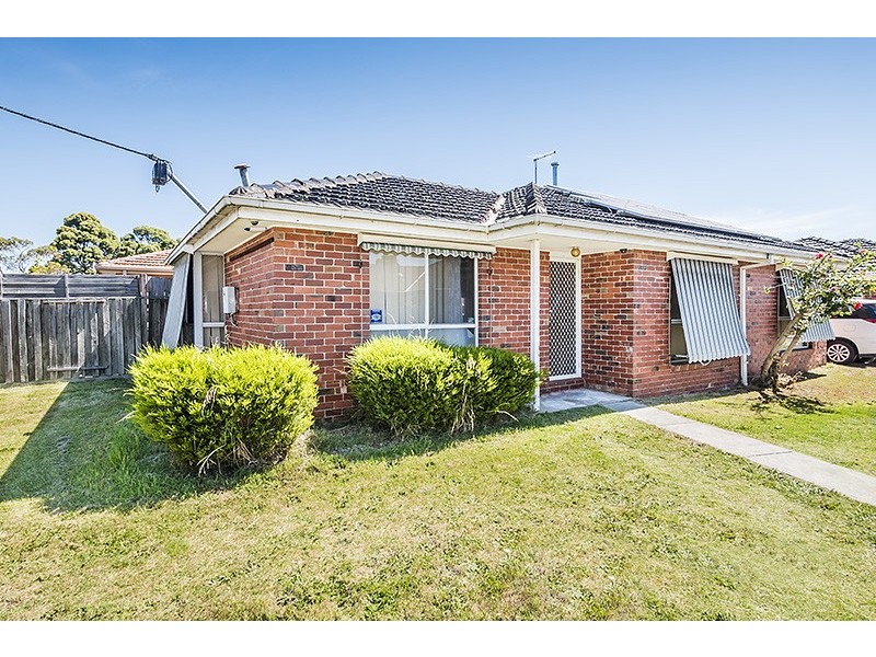 1/9 Fairfield Street, Cranbourne VIC 3977