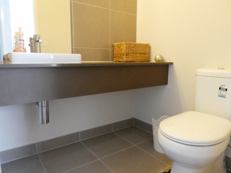 42 Green Gully Road, Clyde VIC 3978