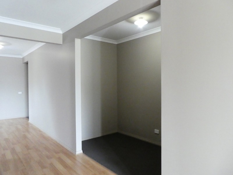 3 Buckskin Dr, Clyde North VIC 3978