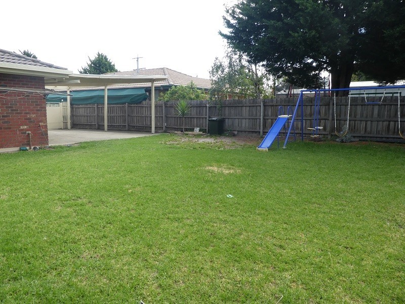 7 Dewpoint Crescent, Hampton Park VIC 3976