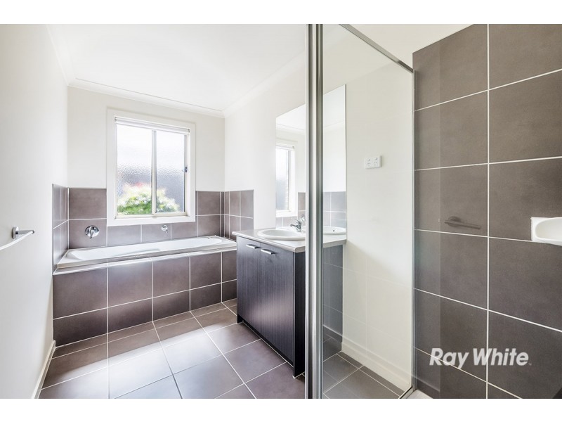 unit 12/7-9 Elizabeth Street, Cranbourne North VIC 3977