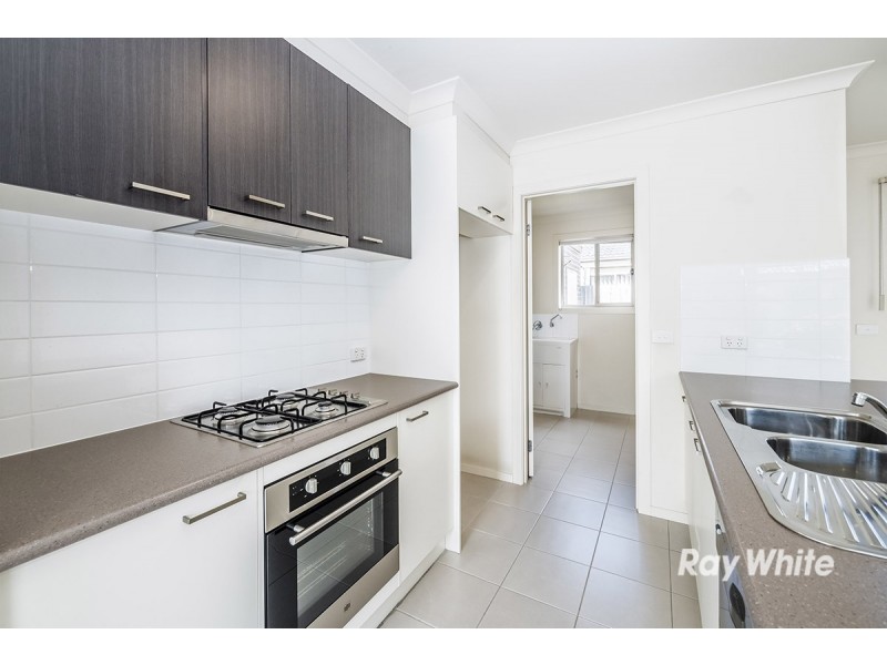 unit 12/7-9 Elizabeth Street, Cranbourne North VIC 3977