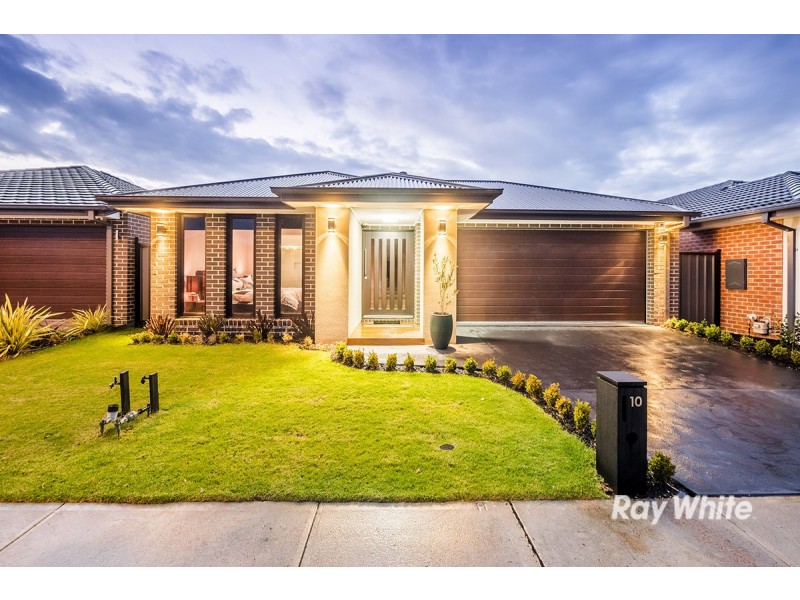 10 Gillingham Crescent, Clyde North VIC 3978