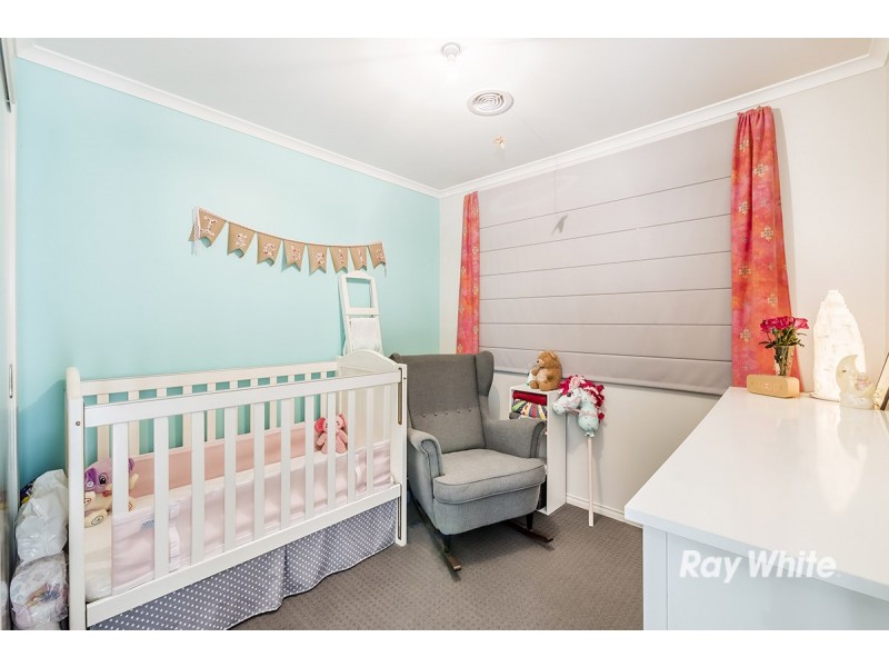 37 Barossa Drive, Clyde North VIC 3978