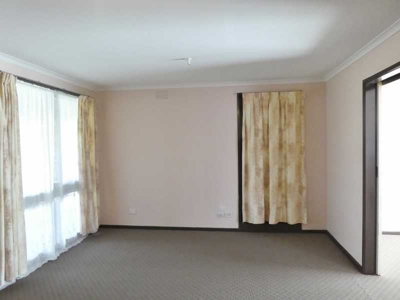 19 Rosella Avenue, Clarinda VIC 3169