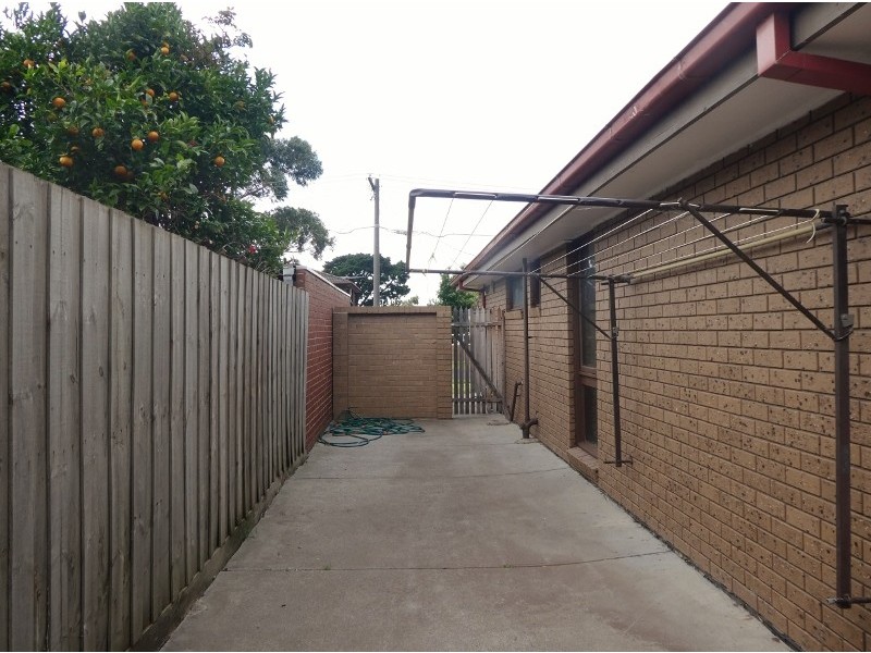 19 Rosella Avenue, Clarinda VIC 3169