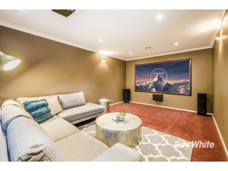 5 Locky Grove, Lyndhurst VIC 3975