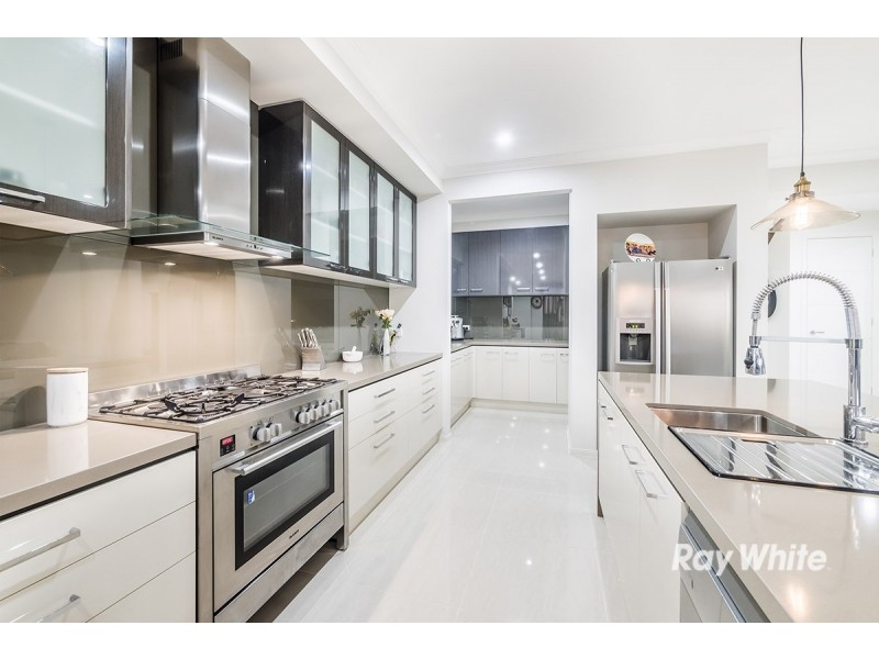 38 Macumba Drive, Clyde North VIC 3978