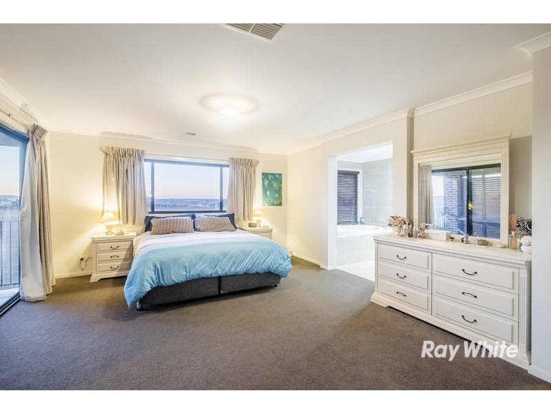 38 Macumba Drive, Clyde North VIC 3978