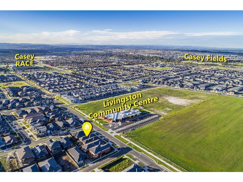 28 Parkhurst Drive, Cranbourne East VIC 3977