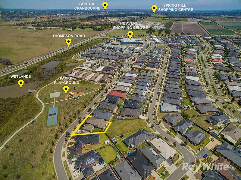 73 Linden Tree Way, Cranbourne North VIC 3977