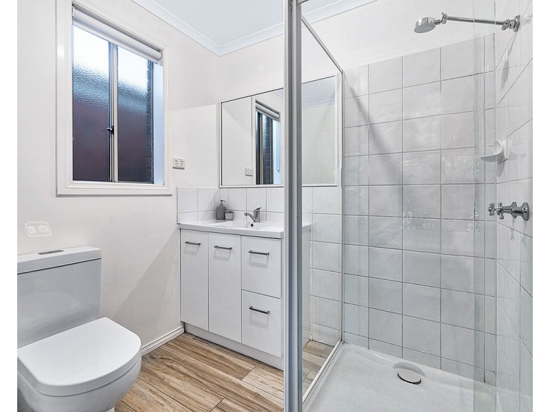 8 Faith Court, Cranbourne West VIC 3977