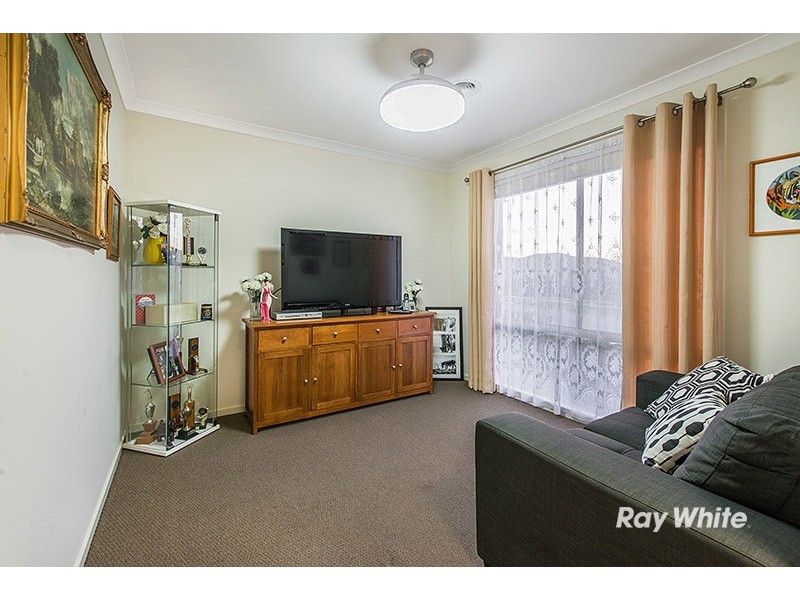 32 Merritt Avenue, Cranbourne West VIC 3977