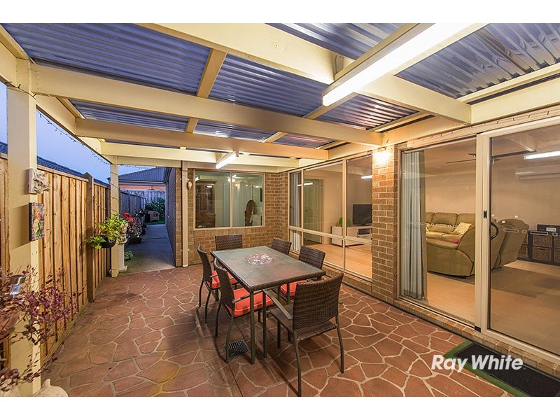 32 Merritt Avenue, Cranbourne West VIC 3977