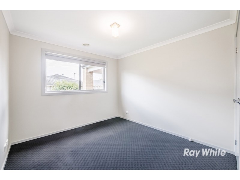 7 Hayton Park Boulevard, Cranbourne West VIC 3977