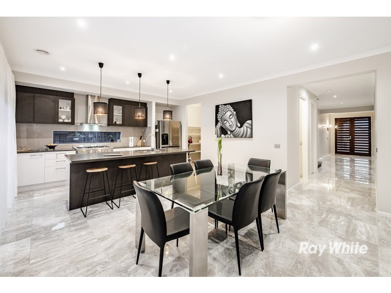 47 Belcam Circuit, Clyde North VIC 3978