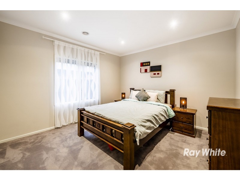 47 Belcam Circuit, Clyde North VIC 3978