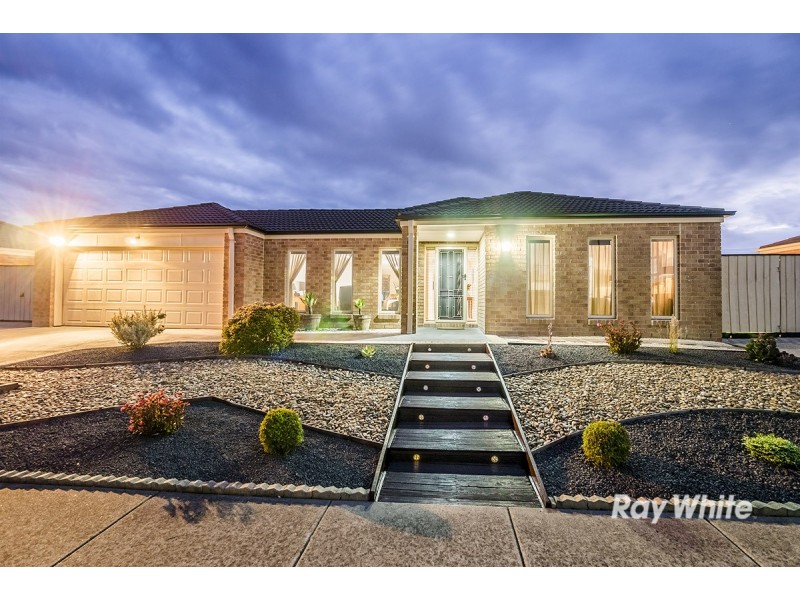 88 Pepperbush Circuit, Cranbourne VIC 3977