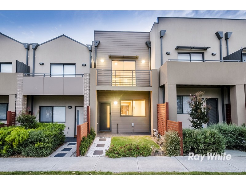 38 Demmie Mews, Lyndhurst VIC 3975