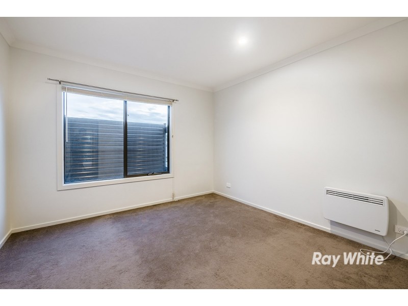 38 Demmie Mews, Lyndhurst VIC 3975