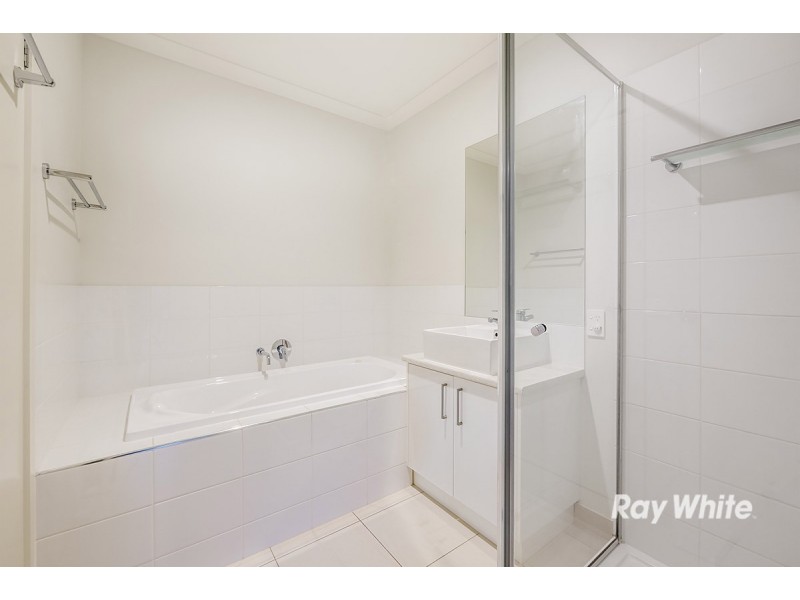 38 Demmie Mews, Lyndhurst VIC 3975