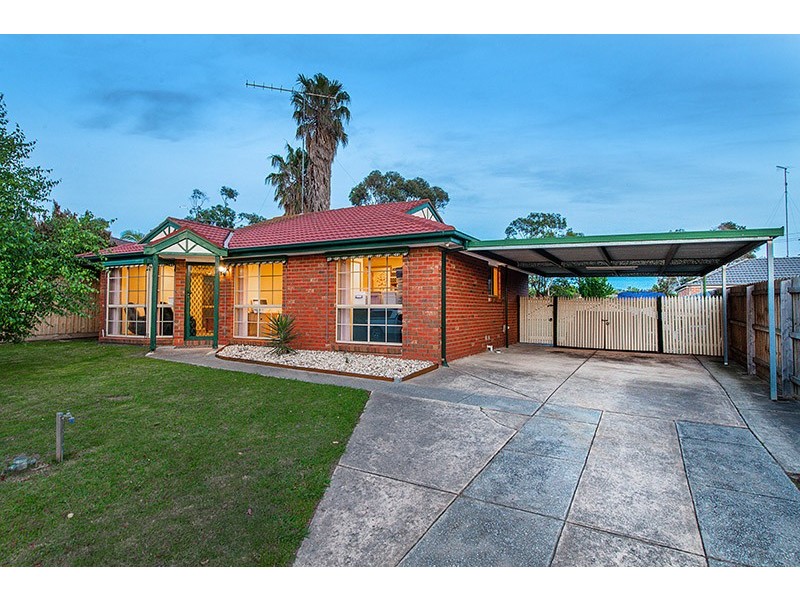 64 Murphy Road, Pakenham VIC 3810