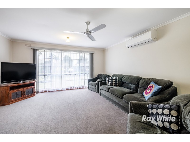 2 Curtis Court, Cranbourne VIC 3977