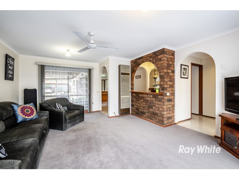 2 Curtis Court, Cranbourne VIC 3977