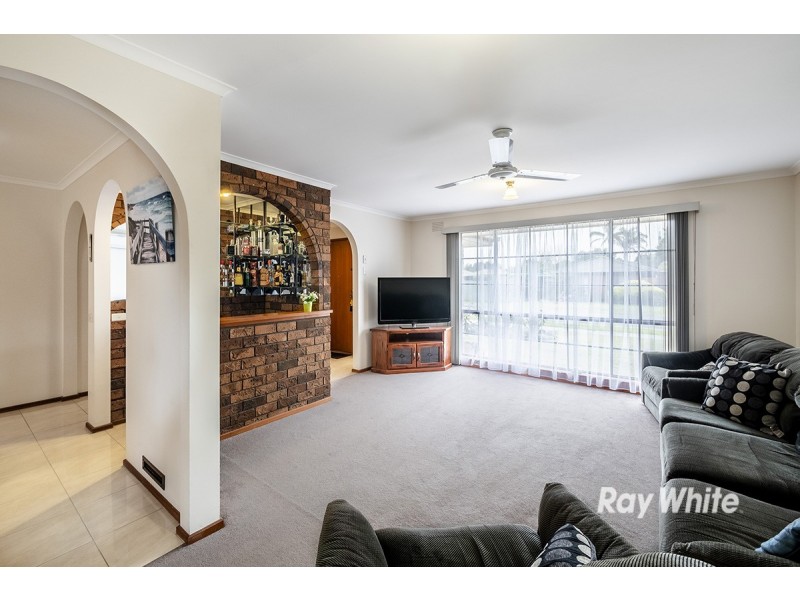 2 Curtis Court, Cranbourne VIC 3977
