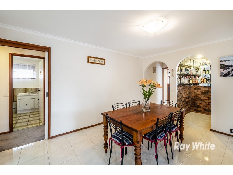 2 Curtis Court, Cranbourne VIC 3977