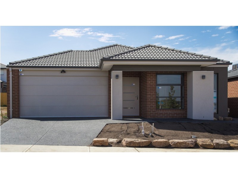 28 Graziers Crescent, Clyde North VIC 3978