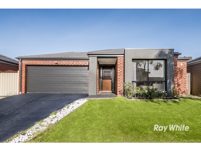 28 Stanford Street, Cranbourne West VIC 3977