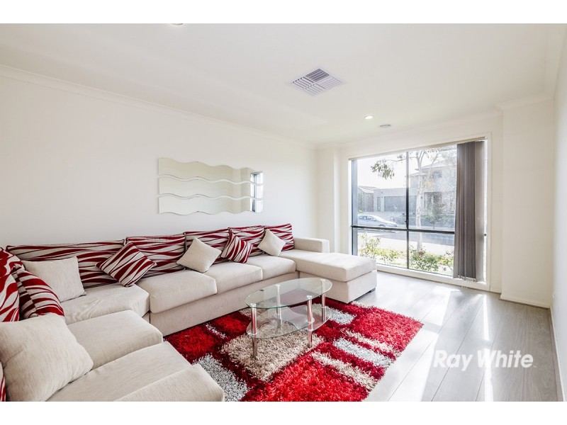 28 Stanford Street, Cranbourne West VIC 3977