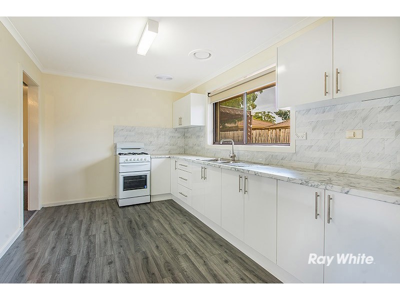2/216 Sladen Street, Cranbourne VIC 3977