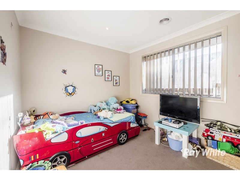 53 Donohue Street, Cranbourne East VIC 3977