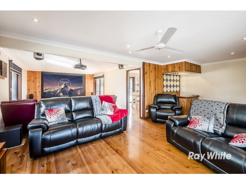 32 Roberts Road, Cranbourne VIC 3977