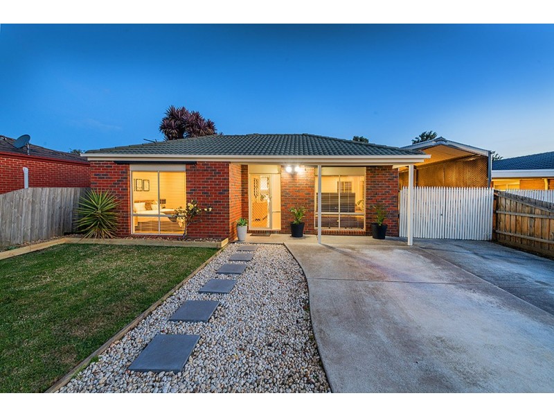 79 Raisell Road, Cranbourne West VIC 3977